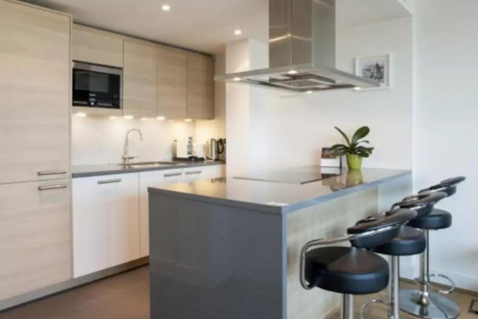 Apartamento Luxury Modern 2Bd Flat In Centre Londres Exterior foto